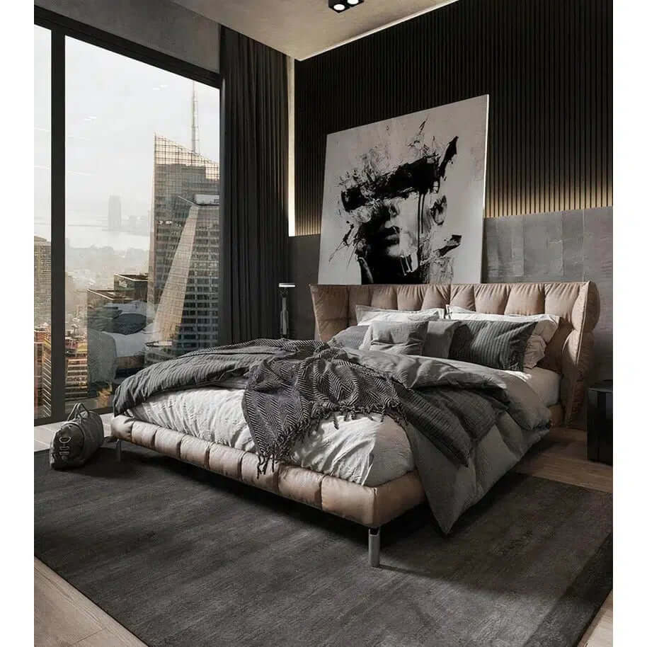 ROYALTY BED